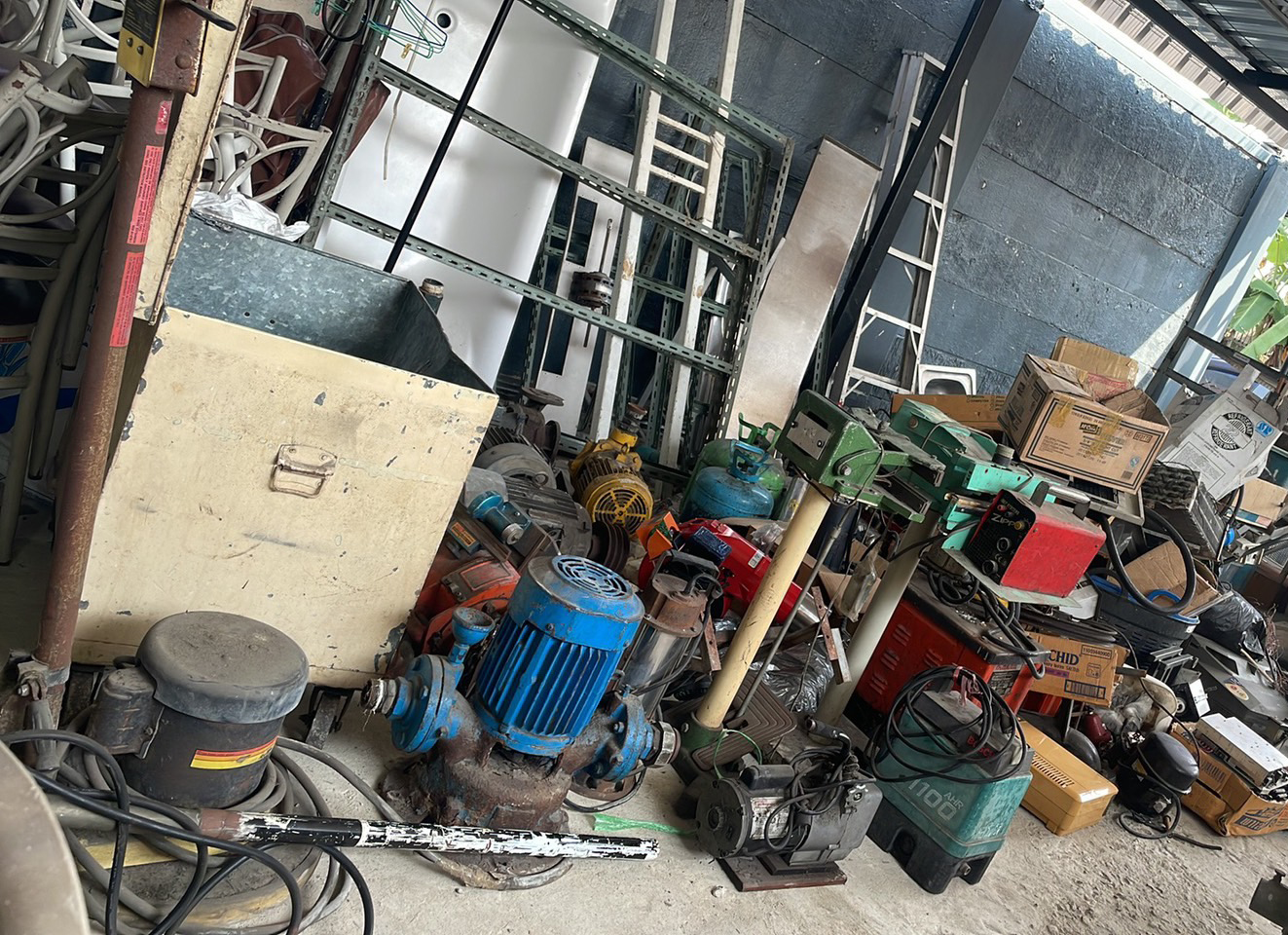 27 - https://ตั้มรับซื้อของเก่าทุกชนิดราคาสูง.com | รับซื้อของเก่าและของใช้มือสองทุกชนิดราคาสูง รับซื้อถึงที่ สนใจสอบถามรายละเอียดได้ฟรี 24 ชั่วโมง รับประกันจะไม่ทำให้ผิดหวัง